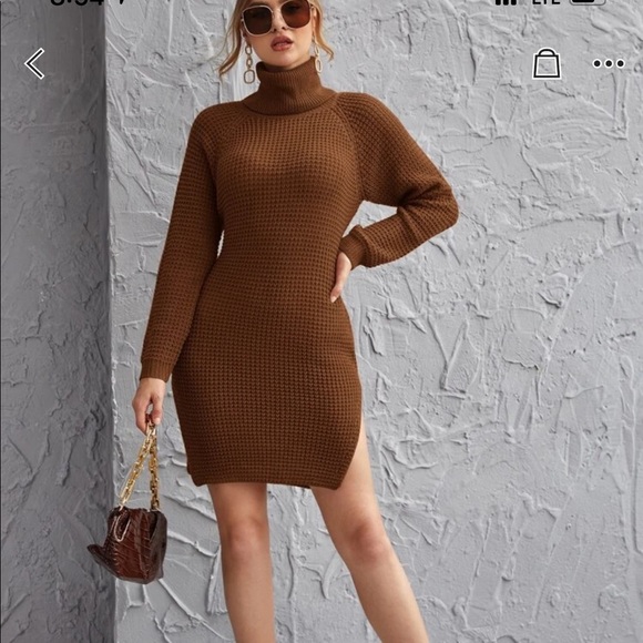 Turtle neck sweater dress - Picture 2 of 2